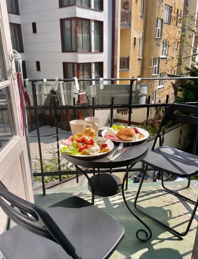 Apartment Old Town Krakow! Amazing Location & Character *
